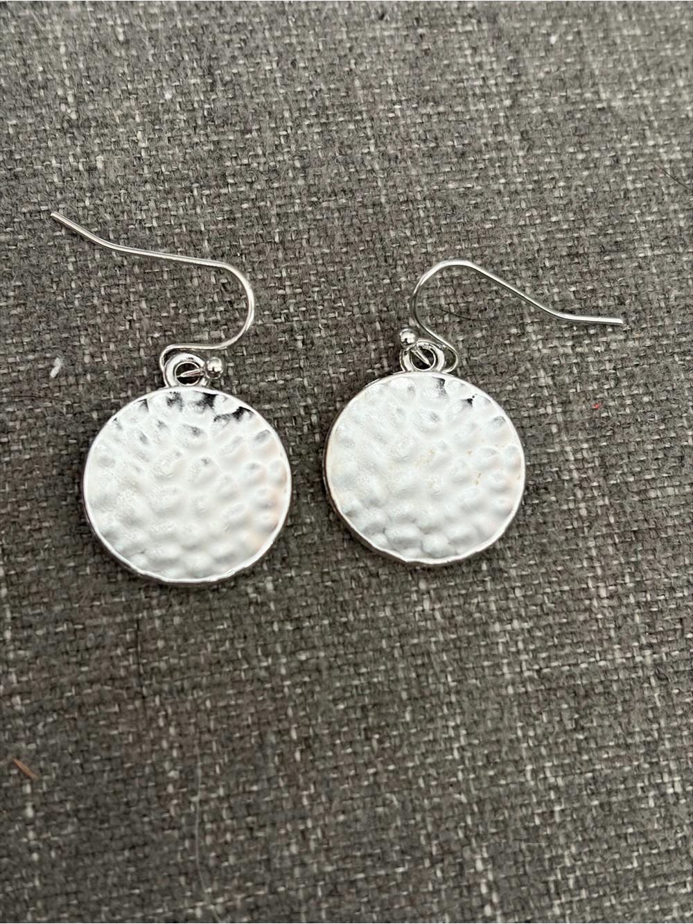 Hammered Silvertone Round Disc Dangle Earrings Fishhook